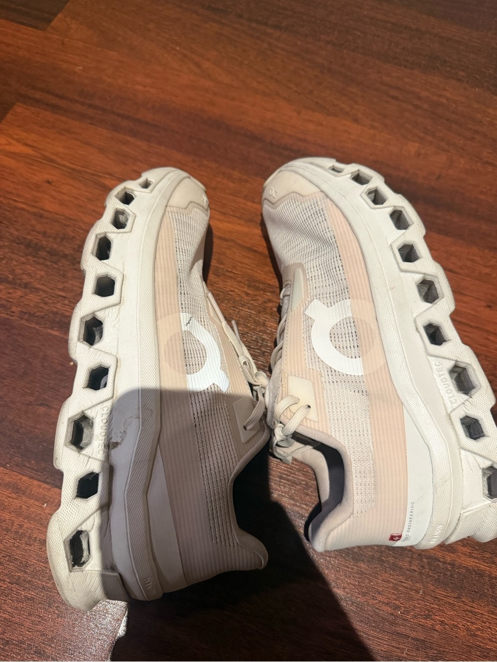 On Cloudmonster Void, Size 8.5